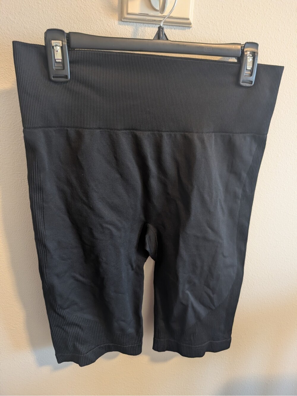 Livi Active Lane Bryant Women's 14/16 XL  Compression Bike Shorts EUC Athletic
